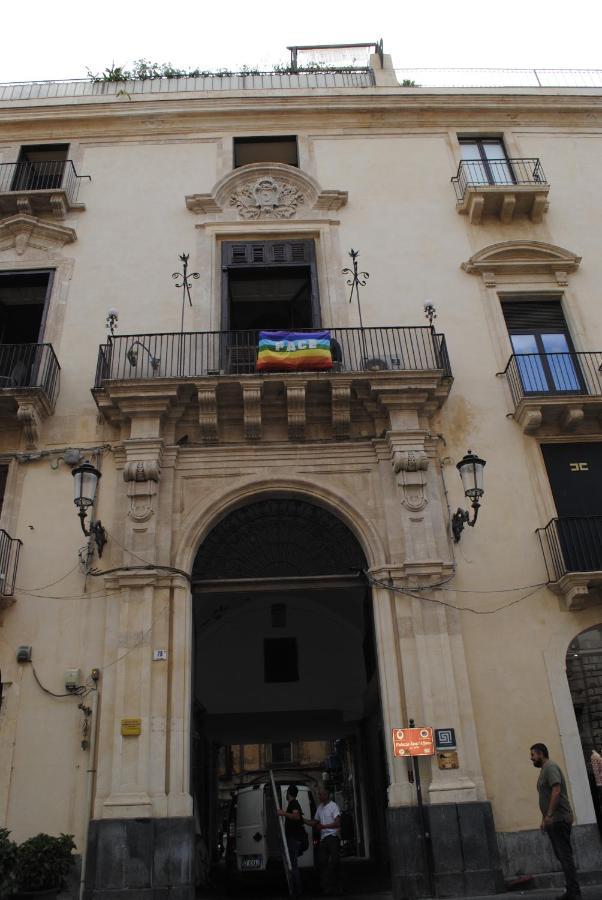 B&B Palazzo Sant'Alfano CTA Exteriör bild